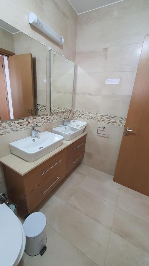 Apartment Pearl Park Residence Пафос Екстер'єр фото